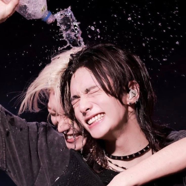 Magnet Hyunlix - Water - Hyunjin & Felix