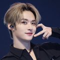 Magnet Lee Know Heart